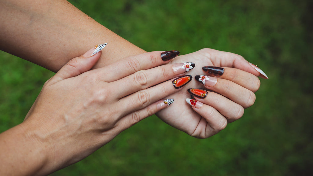 Faux ongles 3D de luxe à coller, motif zèbre et orchidée, Dubaï