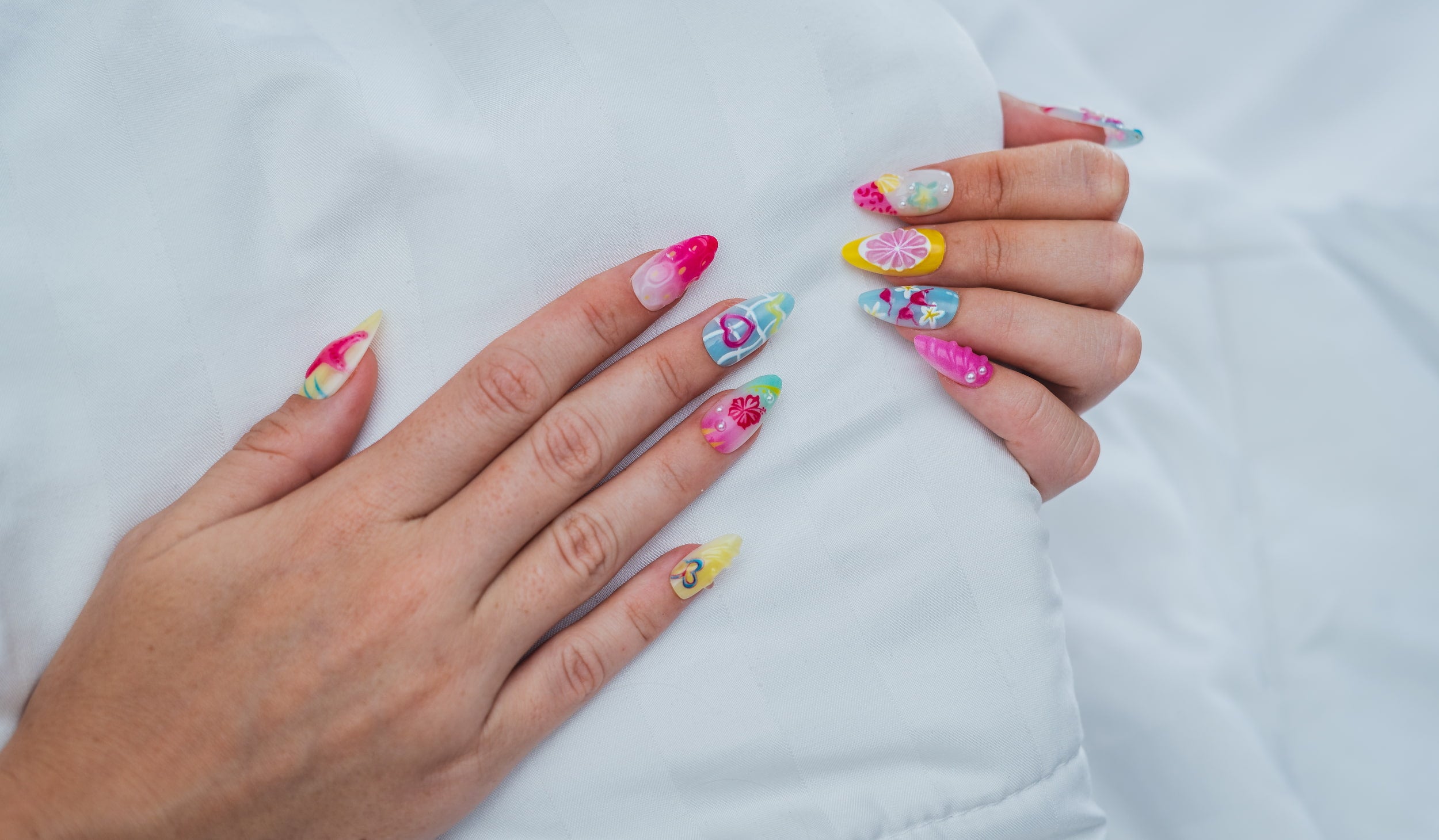 Luxury 3D Press-On Nails Island splash