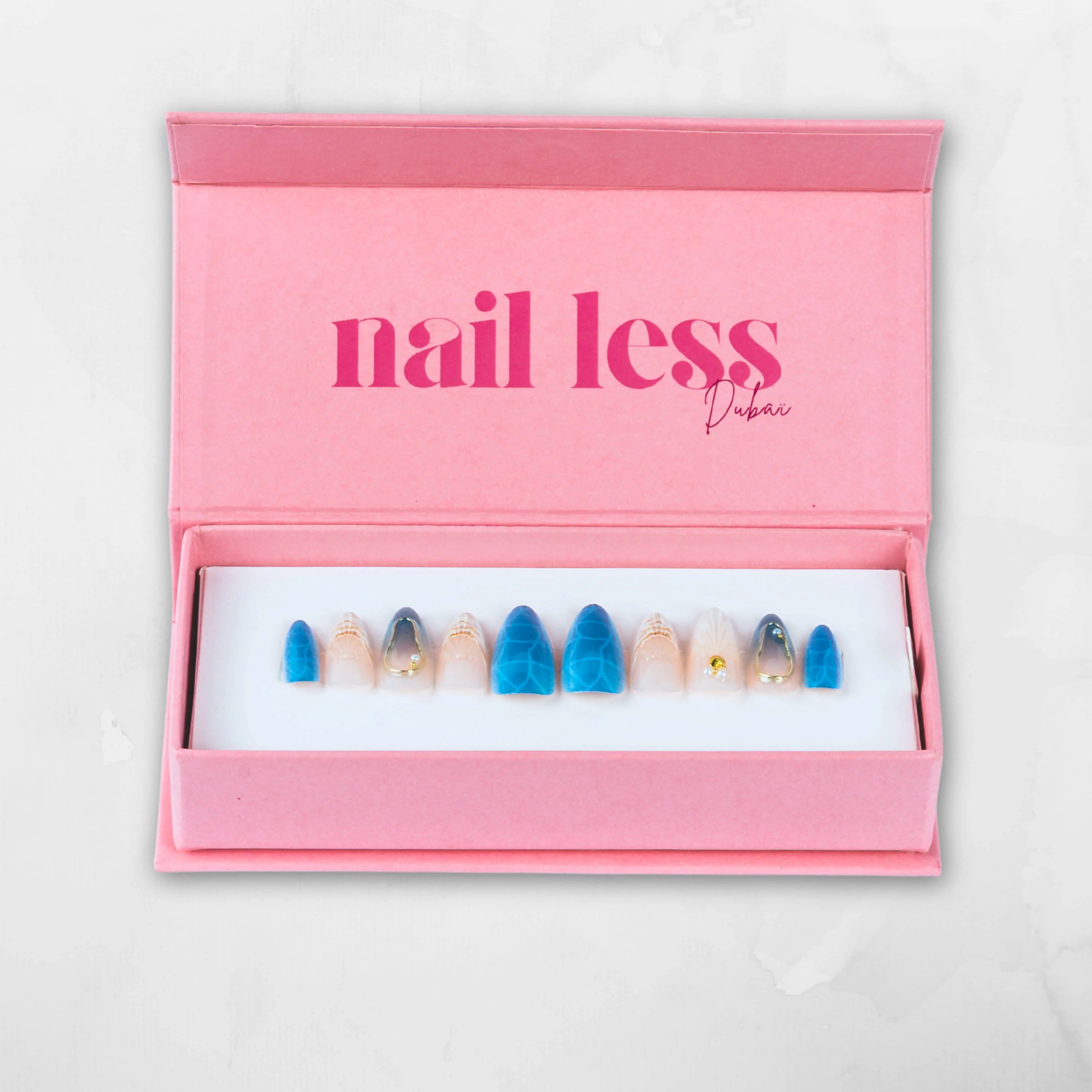 Luxury_3D_Press-On_Nails