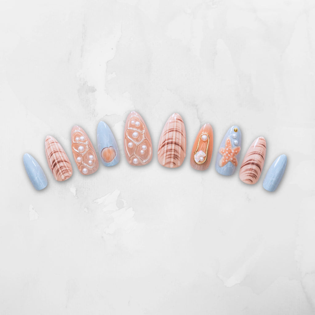 3D press-on nails by Nail Less Dubaï